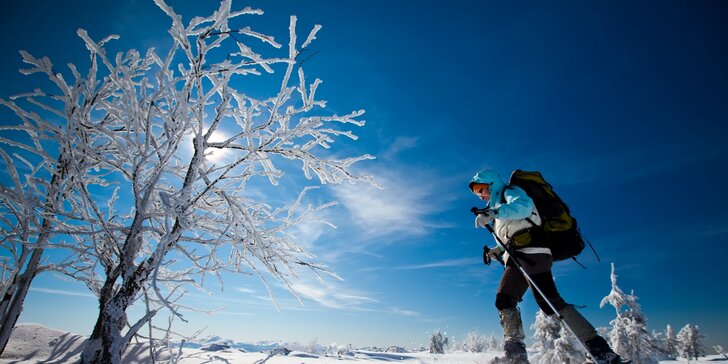 Na sněžnicích do divočiny: výlety s průvodcem po harrachovských stezkách