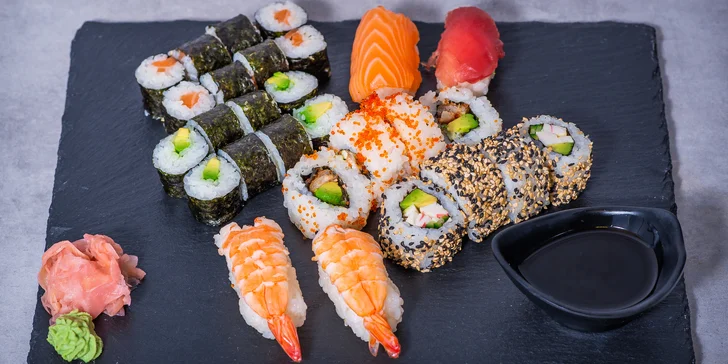 Sushi sety až na váš stůl: 24 - 36 ks s rozvozem po Praze