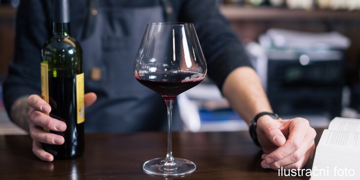 Vychutnávejte plnými doušky: degustace vína i hodina "all you can drink"