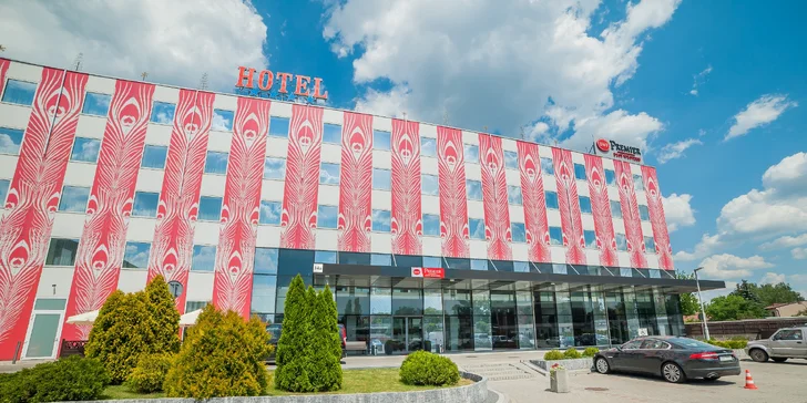 4* pobyt se snídaní v historickém Krakově: vstup do bazénu a sauny pro dva