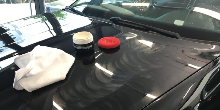 Kvalitně a pečlivě: ruční mytí karoserie vozu i péče o jeho interiér