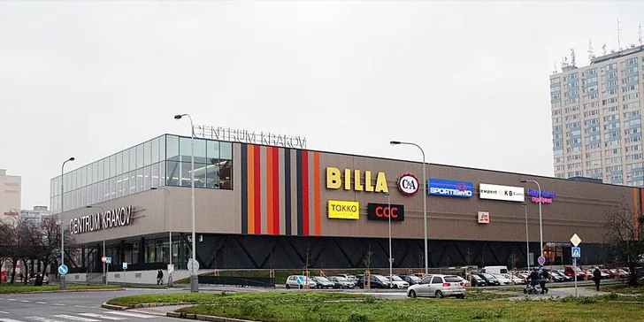 Čistá jízda: ruční mytí interiéru i exteriéru aut typu kombi i sedan