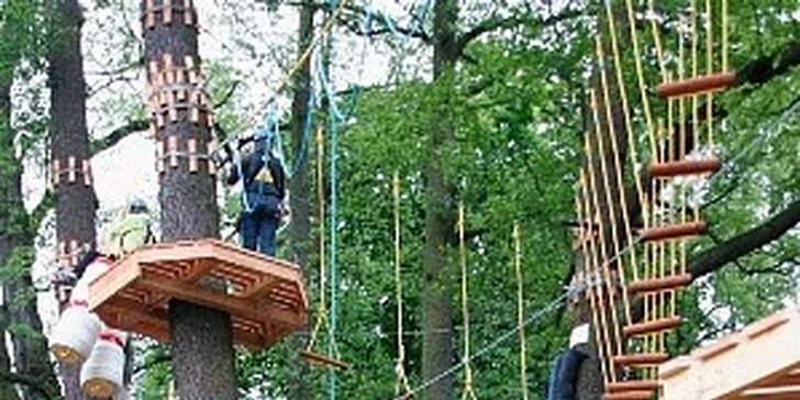 119 Kč za vstupné do lanového parku Bisport v Týnci nad Sázavou