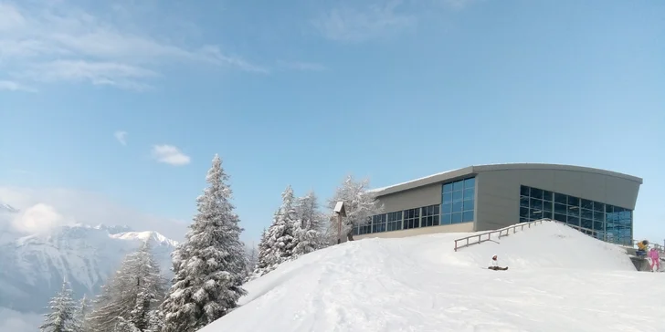 7denní zájezd na lyžování do Dolomit: doprava autobusem, ubytování a polopenze