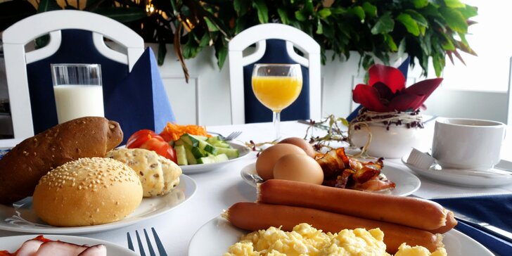 Velikonoční pobyt v Praze pro dva: VIP snídaně, sváteční večeře i wellness