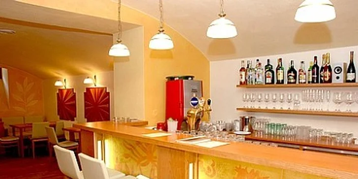 Jen 2510 Kč za víkendový pobyt v hotelu ART Písek s polopenzí pro dvě osoby