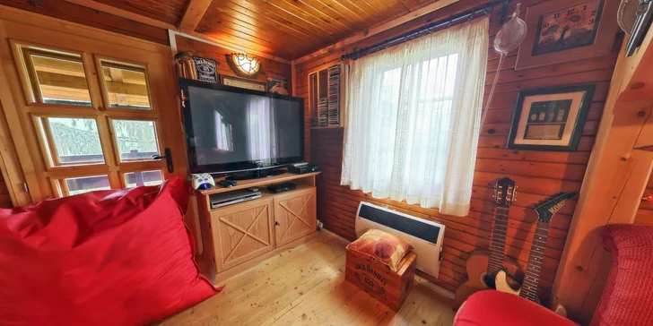 Luxusní odpočinek v moderní wellness chatě v Beskydech pro 6 osob