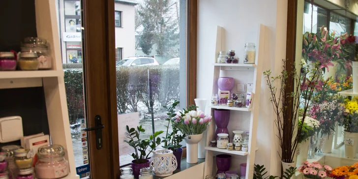 Vázané kytice s přáním dle výběru z květinářství Belle Rose