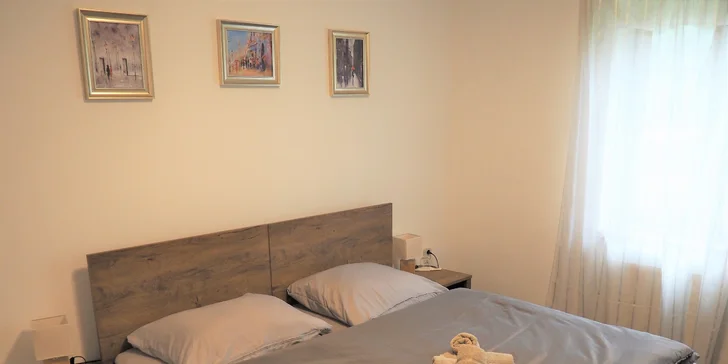 Pohodová dovolená v podhradí: 3 dny se snídaněmi nebo valentýnské pobyty s polopenzí