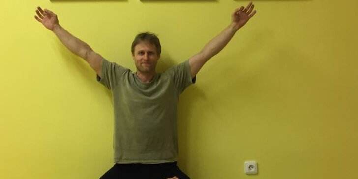 Protáhněte si tělo: Lekce jógy podle Andrého van Lysebetha