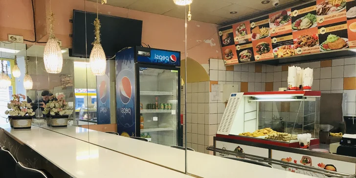 Vyrazte na vietnamskou klasiku: Pho, Bún bò Nam Bộ nebo Bún chả pro 1 os.