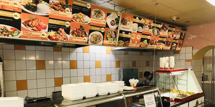 Vyrazte na vietnamskou klasiku: Pho, Bún bò Nam Bộ nebo Bún chả pro 1 os.