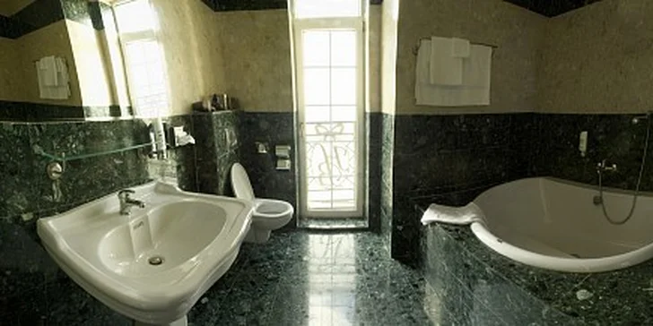4800 Kč za prezidentské apartmá v luxusním hotelu v Bratislavě