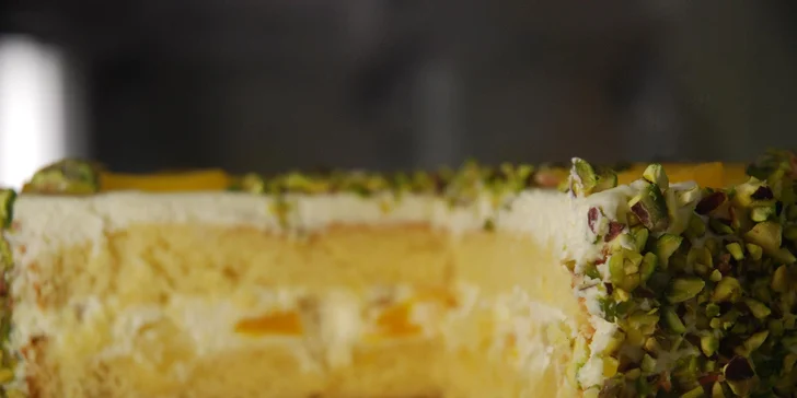Domácí dort z kavárny Taroucafé: pařížský, punčový, jahodový i tiramisu
