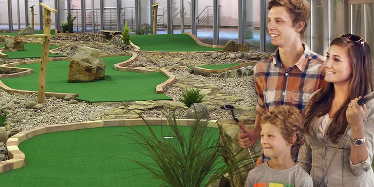 Hodina adventure golfu v O2 Aréně pro 2 hráče či celou rodinu