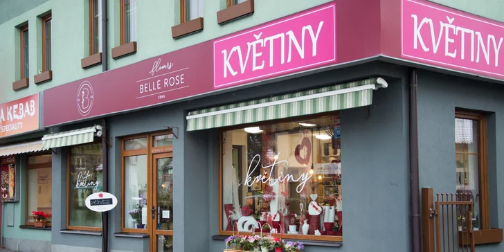 Vázané kytice s přáním dle výběru z květinářství Belle Rose