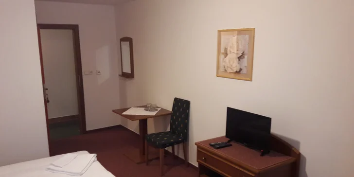 Rajská dovolená v Náchodě: 3 dny v rodinném hotelu přímo u zámku