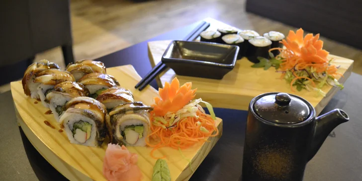 Set se 14, 20, 28 i 40 ks maki a roll včetně speciálních druhů sushi
