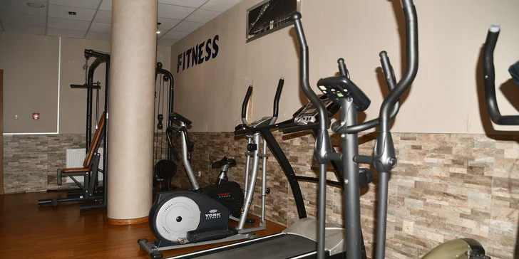 Přístup budete mít i do hotelového fitness.