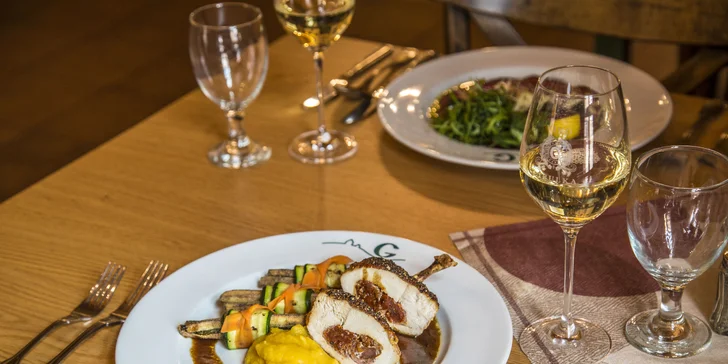 4* pobyt v Lednici s polopenzí, neomezeným vstupem do bazénu a pivní degustací