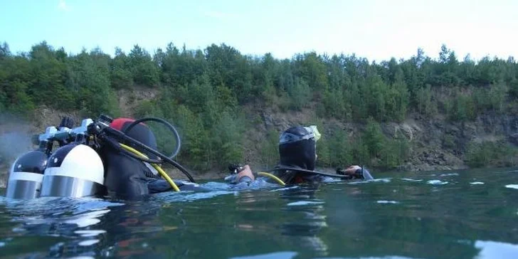 Potápění s instruktorem na volné vodě