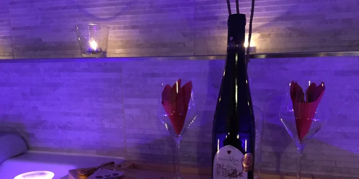 Valentýnské uvolnění a romantika ve Wellnessu pro dva