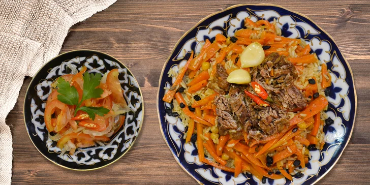 Uzbecký plov a salát s sebou nebo na dovážku pro jednoho i dva