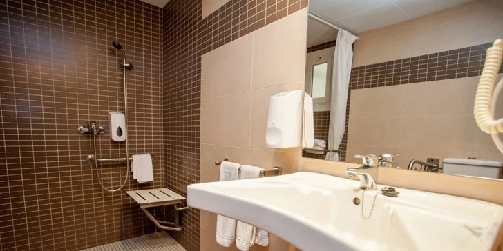 Španělsko: týden ve 4* hotelu s polopenzí na vyhlášeném pobřeží Costa Brava