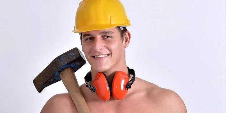 S kamarádkou za zábavou: 2 vstupenky na žhavou ladies night se striptýzem