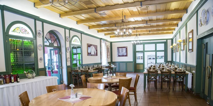 4* pobyt v Lednici s polopenzí, neomezeným vstupem do bazénu a pivní degustací