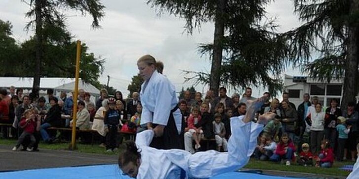 200 Kč za 1 měsíc cvičení aikido pro mládež a dospělé od 14 - 99 let