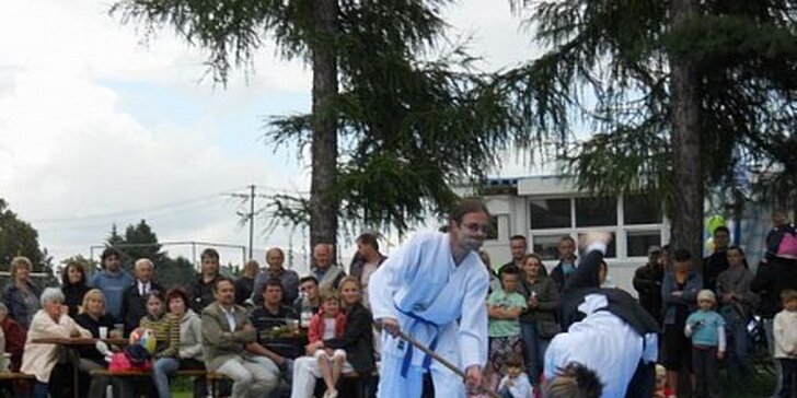 200 Kč za 1 měsíc cvičení aikido pro mládež a dospělé od 14 - 99 let