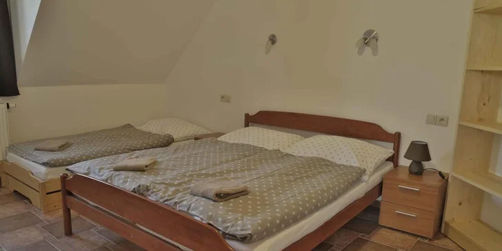 Pobyt v Jeseníkách pro pár i rodinu: snídaně, sauna i lahev sektu