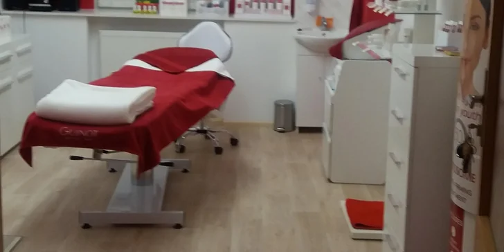 Lymfatické ošetření pleti s maskou pro muže i ženy