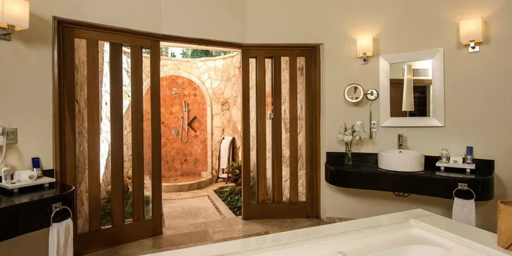 Luxus a exotika v Mexiku: 7–13 nocí v 5* resortu, all inclusive, spa, 12 bazénů