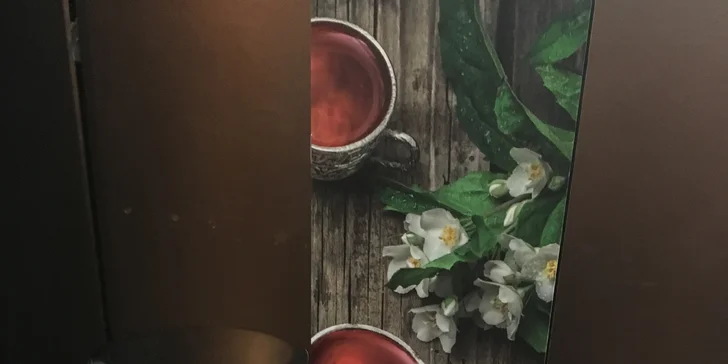 Káva, čaj i horká čokoláda nebo valentýnský sekt se zákusky dle výběru