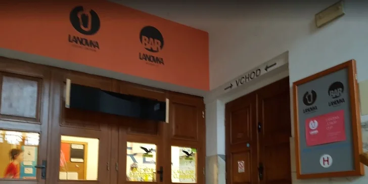 Základní kurz lezení na umělé stěně s dohledem instruktora pro jednoho