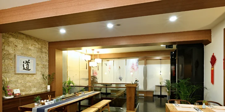 Tříchodové a čtyřchodové degustační menu pro dva ve veganské restauraci