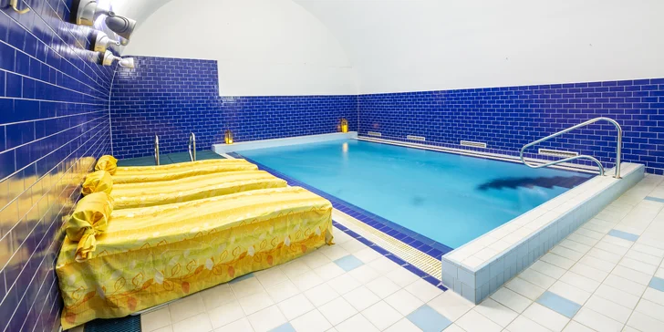 4* wellness s pivní lázní pro 2 osoby v Hotelu Dvořák v historickém Táboře