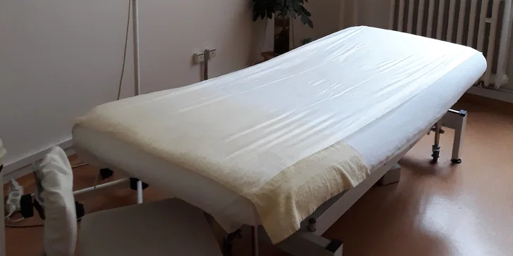 Nechte se hýčkat: relaxační masáž i masáž lávovými kameny