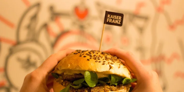 Burgerové menu s hovězím masem nebo kozím sýrem na Vinohradech