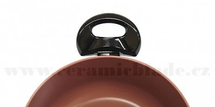 465 Kč za hrnec 20cm keramický povrch Ceralon v barvě Terracotta