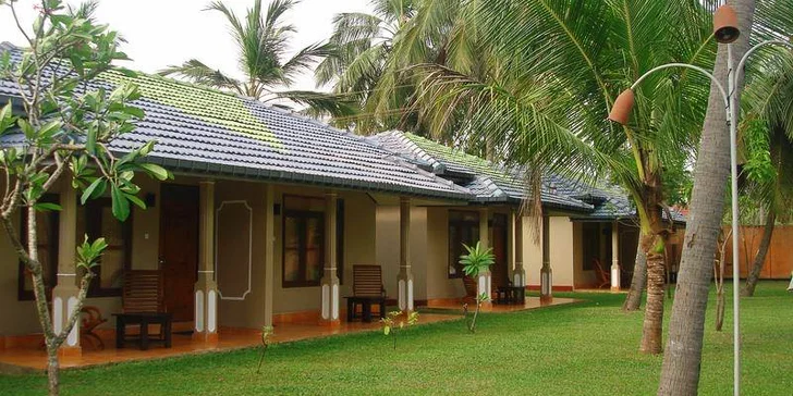 3*+ Carolina Beach Resort & Spa se nachází v oblasti Chilaw, asi 7 km od jejího centra. 