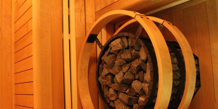 Privátní sauna pro dvě osoby: 90 nebo 150 minut i s lahví Prosecca