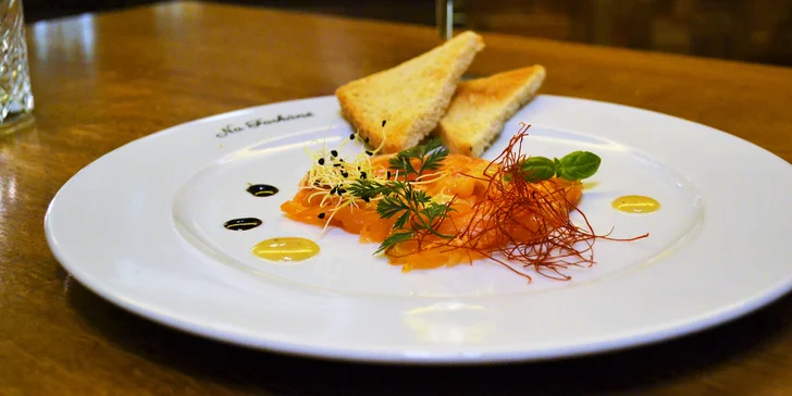 Valentýnské menu i s vinným párováním: křepelka na másle i čoko fondant