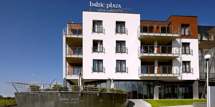 4* hotel v Kolobřehu blízko moře: polopenze, neomezený wellness a herny pro děti
