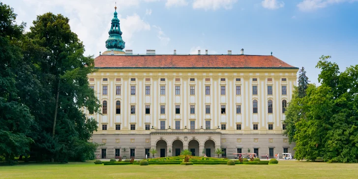 Za krásami Kroměříže: 2–3 dny v pokoji či apartmá, snídaně i 1 večeře