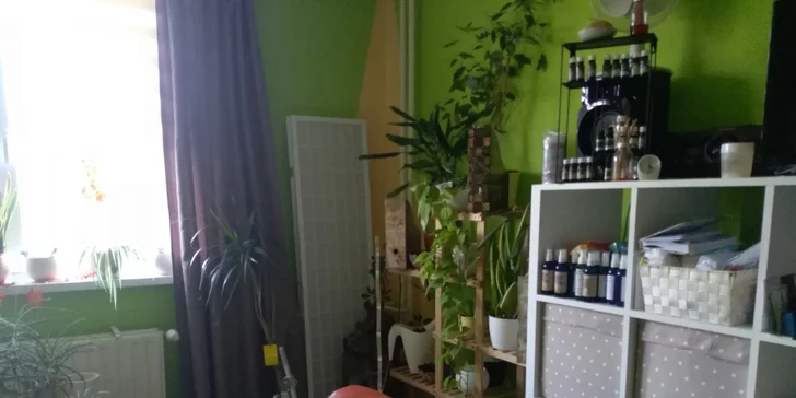 Na výběr máte deset nebo dvacet 30–60min. masáží dle výběru od zkušené masérky Anny Backové.
