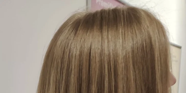 A nejen to, Lýdie Králová se věnuje také ombré, balayage, vyhlazování kudrnatých a krepatých vlasů...