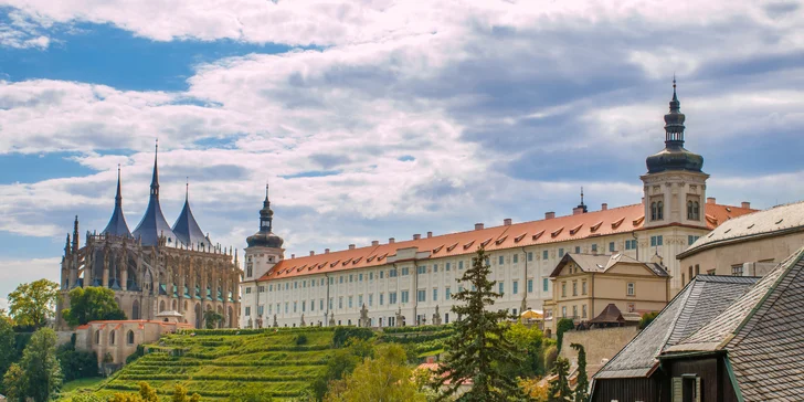 Pokud jedete z daleka, můžete výlet do Prahy spojit i s výletem do Kutné Hory.